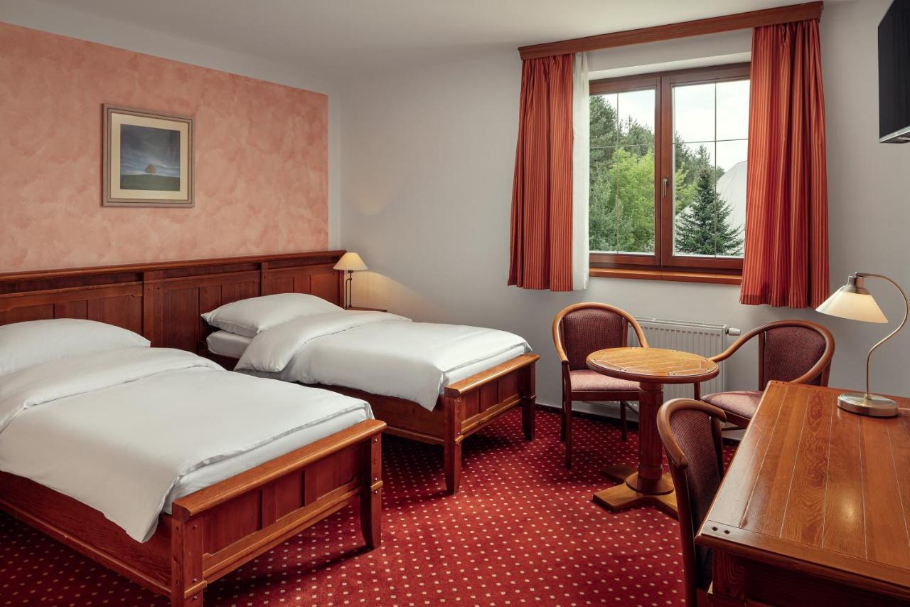 Golf & Spa Kuneticka Hora Dritec Экстерьер фото