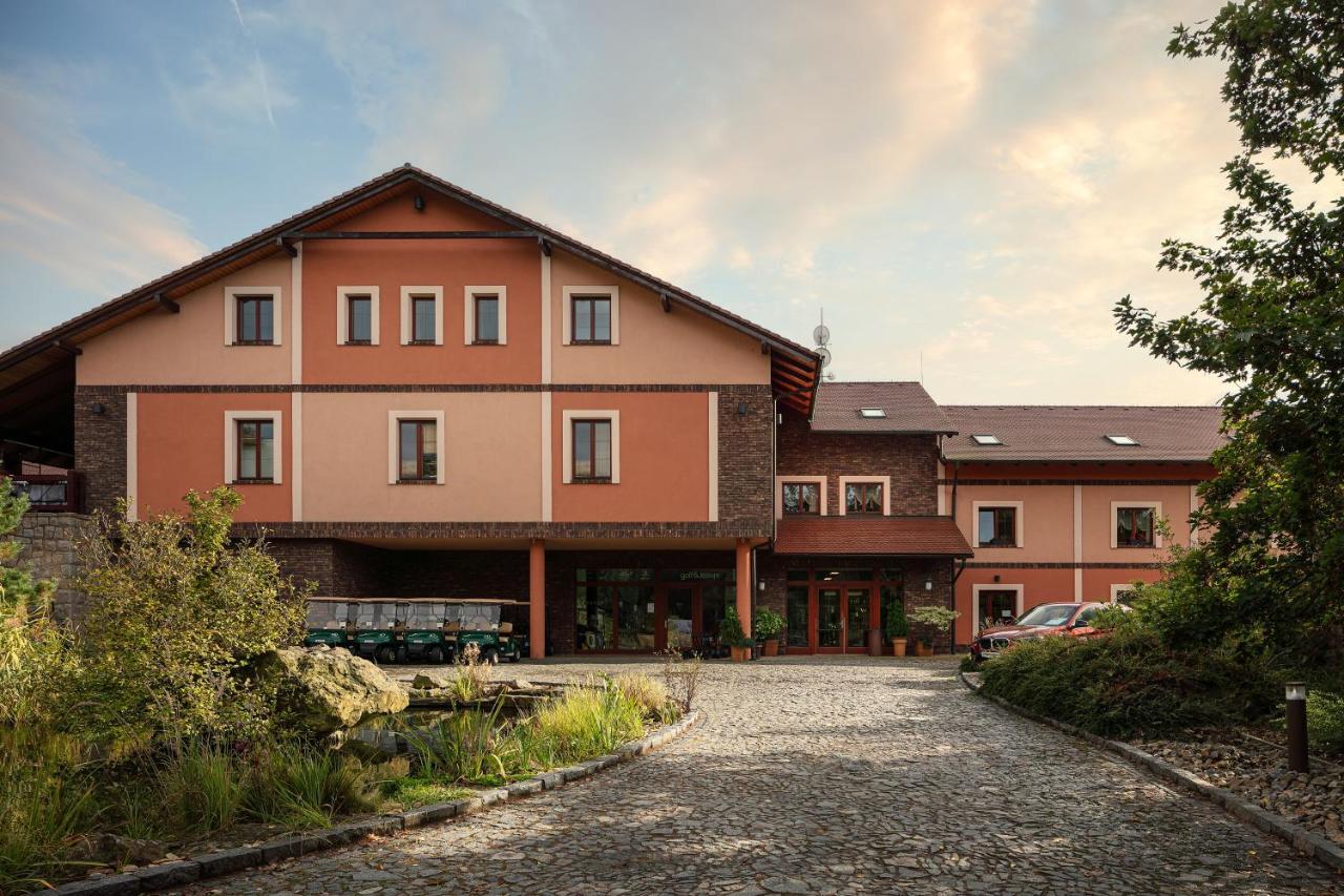 Golf & Spa Kuneticka Hora Dritec Экстерьер фото